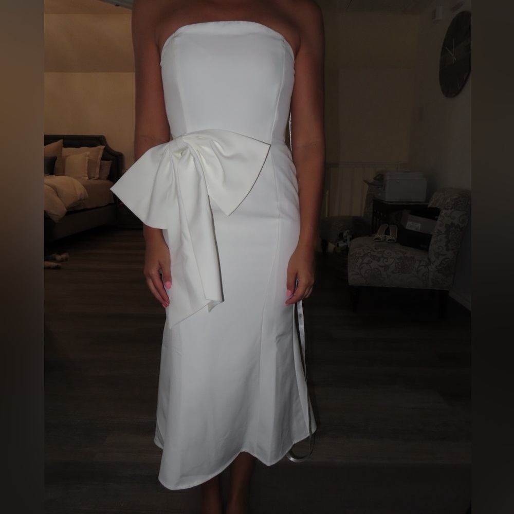 NWT Club L London White Bow-Tie Dress